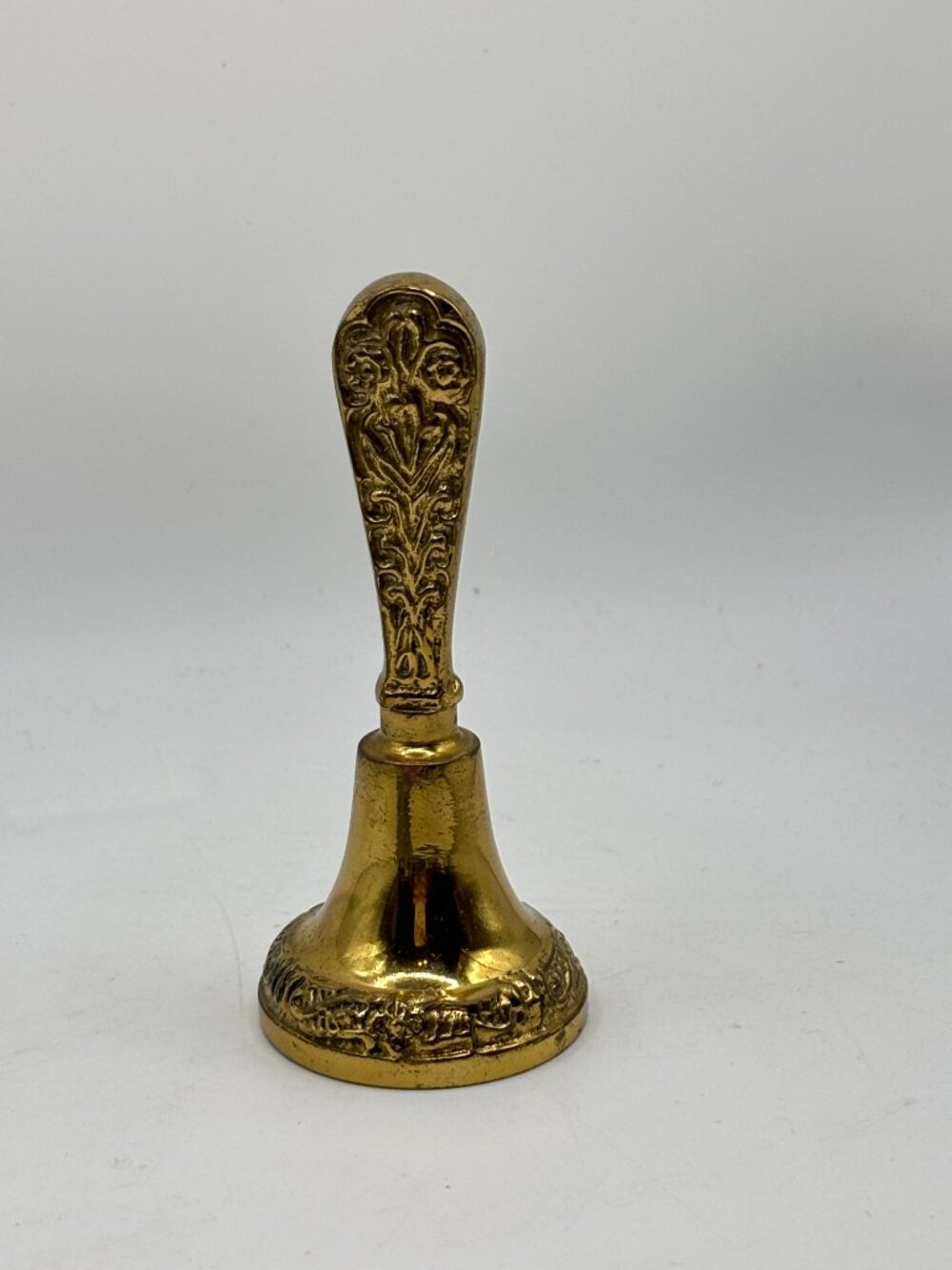 VTG Ornate Solid Brass Hand Bell School Teacher Dinner Service Call Bell Decor